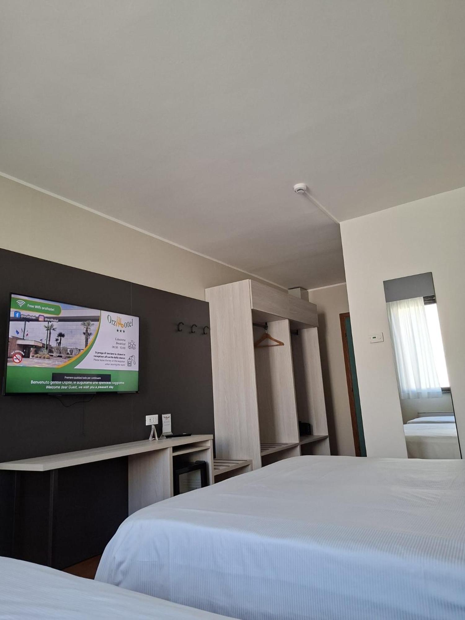 5 Hotel con Spiaggia in Lombardia Worth Booking