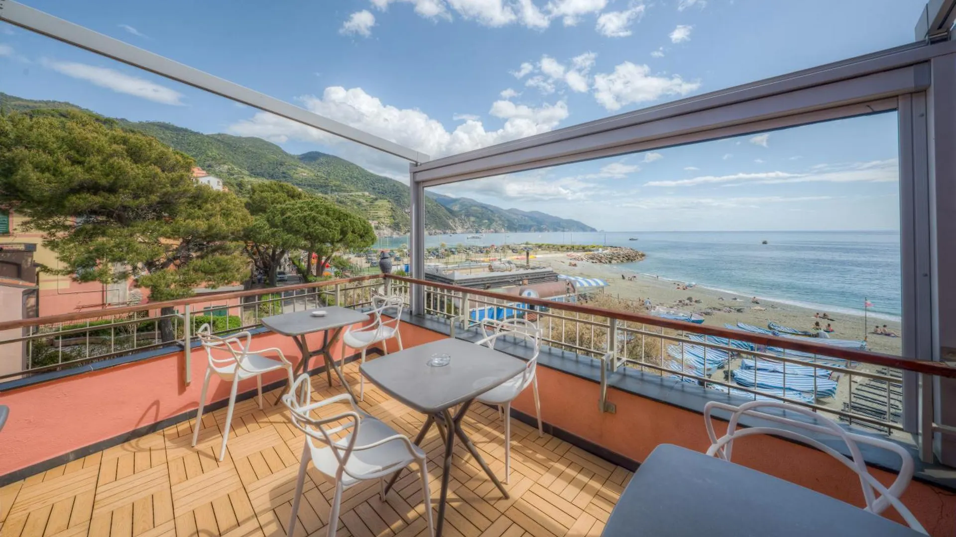 Dove Dormire vicino alle Cinque Terre: 2 Hotel con Ottime Recensioni