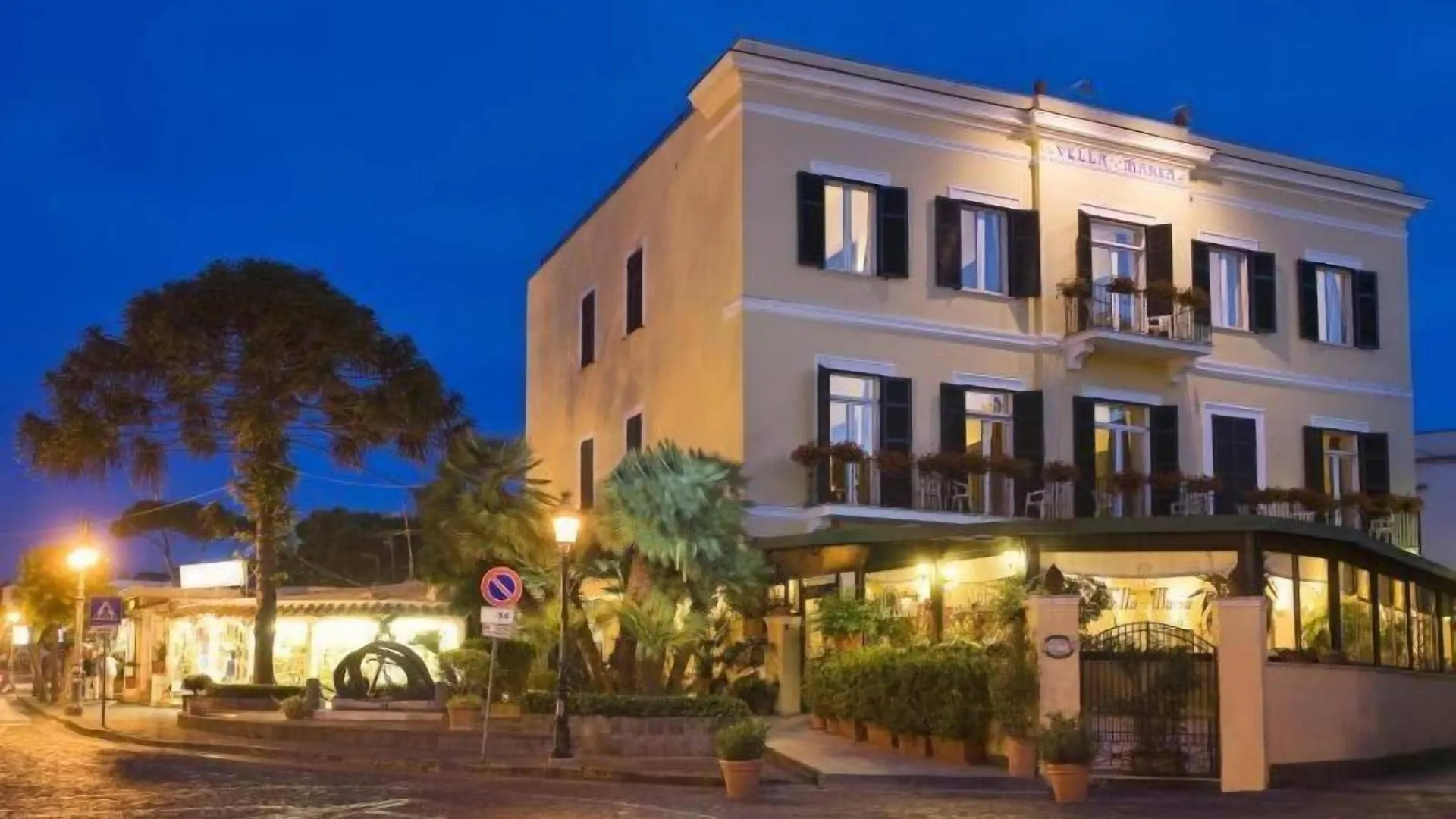 7 Hotel sul Mare in Costiera Amalfitana e Golfo di Napoli
